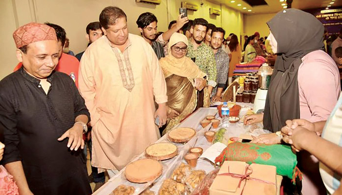 নিজের বলার মতো একটা গল্প