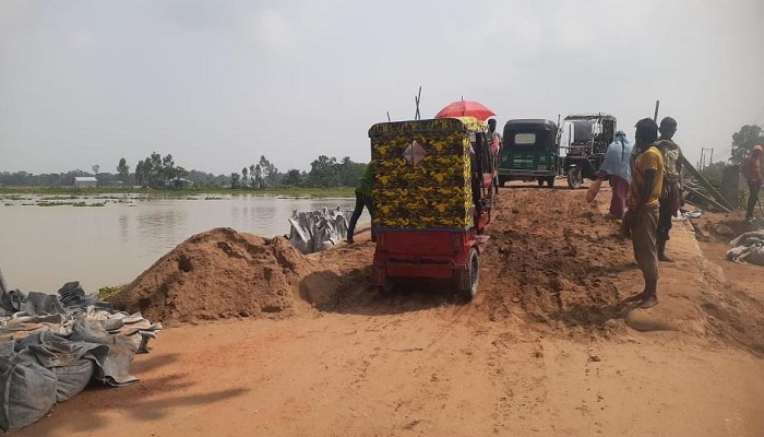 ৭ দিন পর সেই মহাসড়কে যানচলাচল শুরু