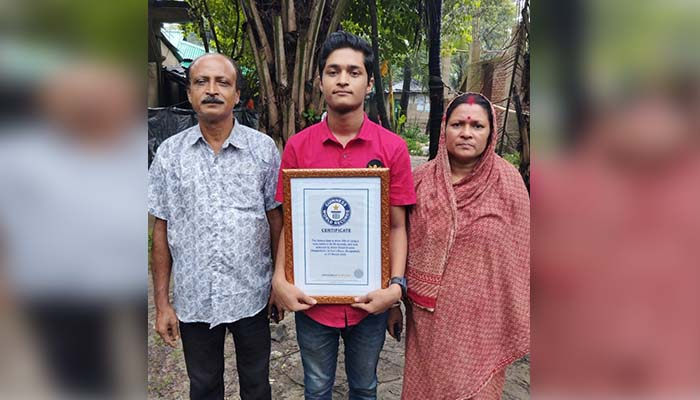 দ্রুততম সময়ে পানি খেয়ে গিনেস বুকে মহেশখালীর স্কুলশিক্ষার্থী অস্কার