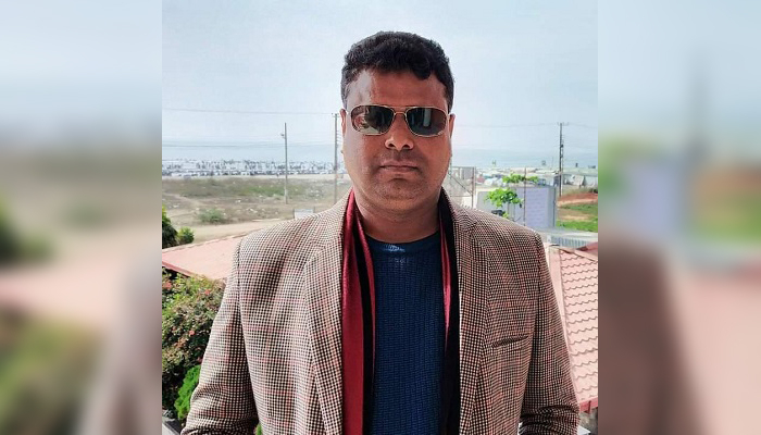আবাসিক হোটেলে মিলল আ.লীগ নেতার হাত-পা বাঁধা লাশ