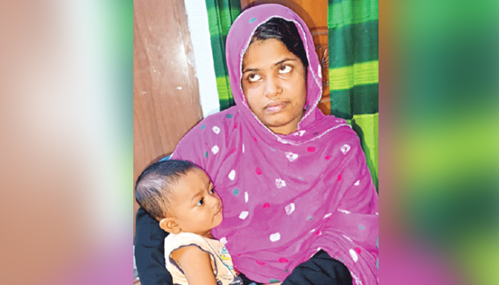 ‘দেহ থাইক্যা পরাণডা উইড়া গেছিল’