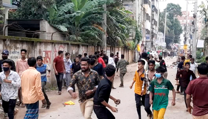 ব্রাহ্মণবাড়িয়ায় বিএনপির দু’গ্রুপে সংঘর্ষে আহত ১০