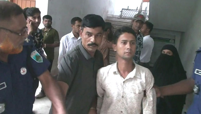 স্কুলছাত্রীকে তুলে নিয়ে ধর্ষণ: একজনের মৃত্যুদণ্ড, আরেকজনের আমৃত্যু কারাদণ্ড