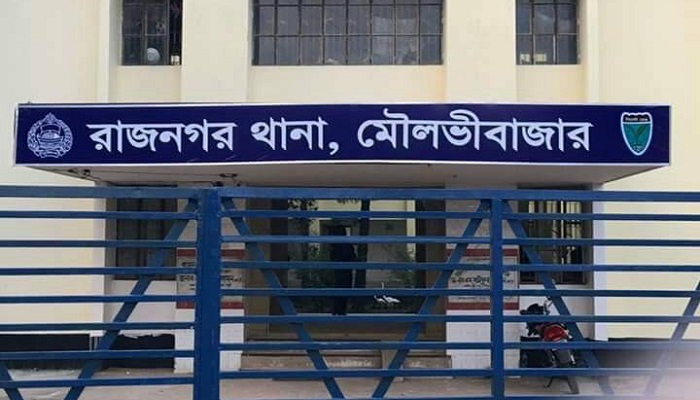 স্ত্রীকে শ্বাসরোধে হত্যার অভিযোগ, স্বামী আটক