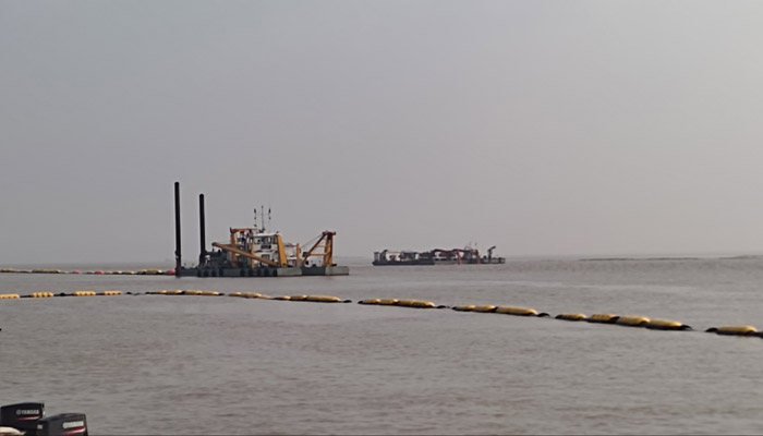 ভরা বর্ষায়ও নাব্য সংকট