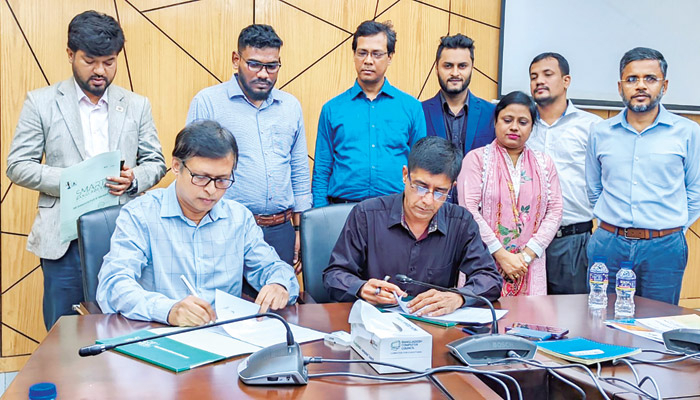 বাক্কো ও বিসিসি চুক্তি সই বাক্কো ও বিসিসি চুক্তি সই