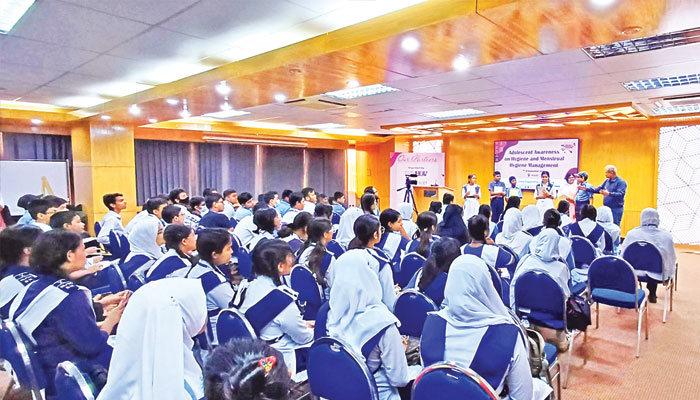 বয়ঃসন্ধিকালে স্বাস্থ্য ব্যবস্থাপনা সম্পর্কিত সেমিনার বয়ঃসন্ধিকালে স্বাস্থ্য ব্যবস্থাপনা সম্পর্কিত সেমিনার