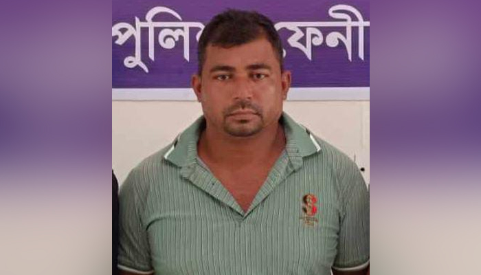 ধর্ষণের মামলায় কারাবন্দি স্বেচ্ছাসেবক লীগ নেতা বহিষ্কার ধর্ষণের মামলায় কারাবন্দি স্বেচ্ছাসেবক লীগ নেতা বহিষ্কার