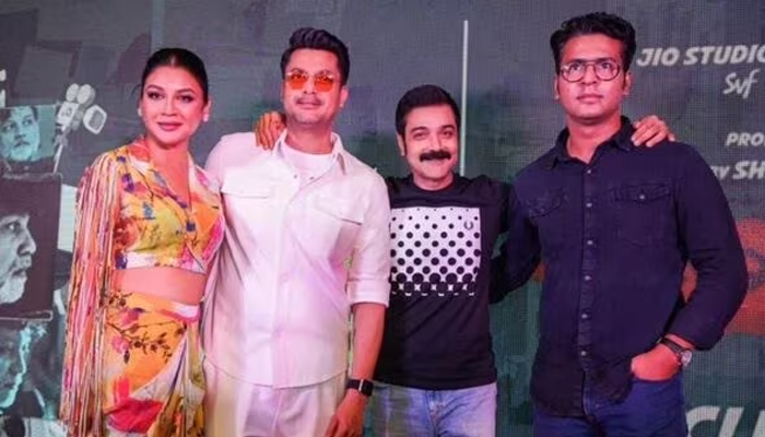 রহস্যে ঘেরা ‘দশম অবতার’র ট্রেলার, নজর কাড়লেন জয়া