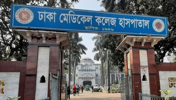 ঢামেক হাসপাতালে চুরি হওয়া নবজাতক উদ্ধার