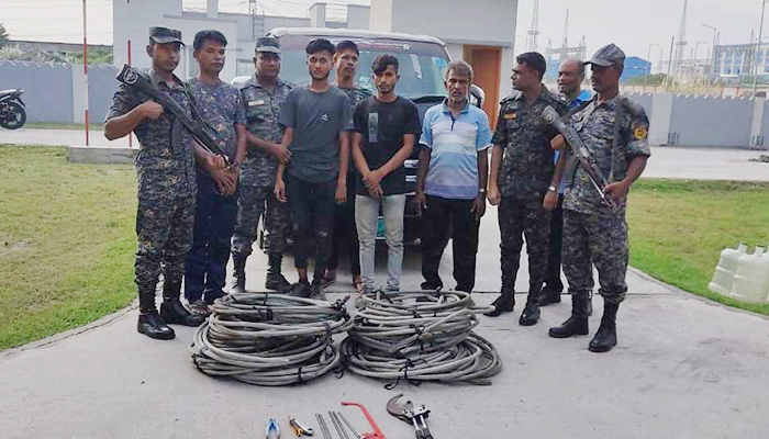 রামপাল তাপবিদ্যুৎ কেন্দ্রে ৩ চোর আটক