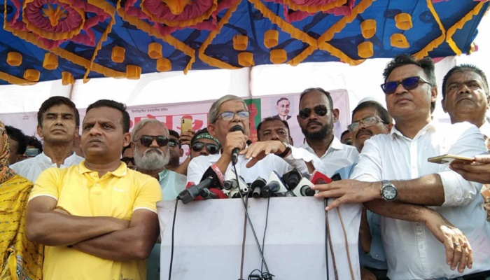 জনগণকে সঙ্গে নিয়ে ‘পাতানো নির্বাচন’ প্রতিহত করা হবে: মির্জা ফখরুল