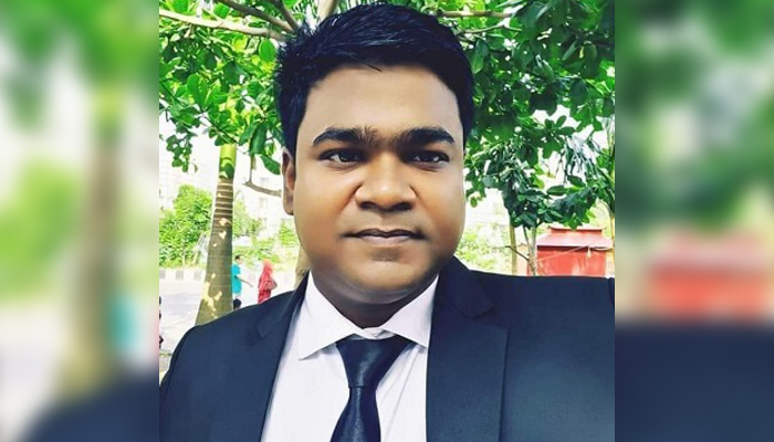 ফেসবুক লাইভে গলায় ফাঁসের চেষ্টা শিক্ষকের