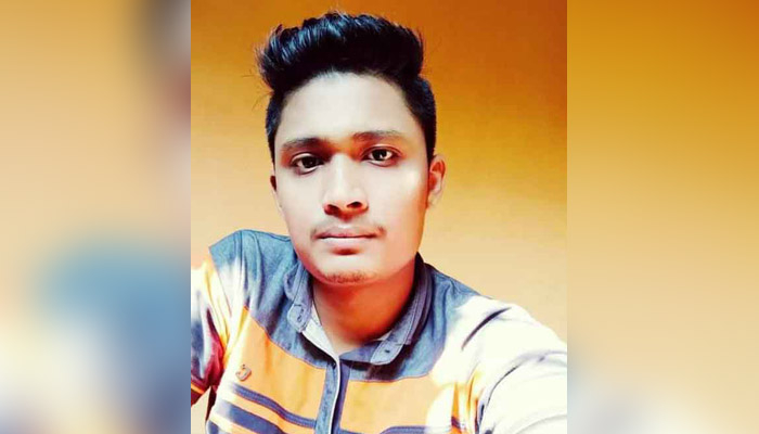 ঘোড়াশালে স্ত্রীর সঙ্গে ঘুরতে গিয়ে লাশ হয়ে ফিরলেন ব্যবসায়ী