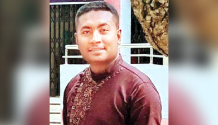 শৈলকুপায় চ্যানেল টোয়েন্টিফোরের সাংবাদিকের ওপর হামলা