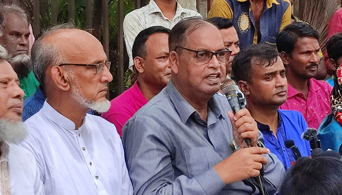 নিশ্চিতভাবে এই সরকার আর থাকছে না: দুদু