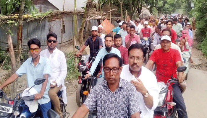 নৌকার মনোনয়নপ্রত্যাশীর শোডাউন বকশীগঞ্জে