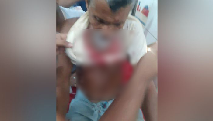 আজান দিচ্ছিলেন মুয়াজ্জিন, কুপিয়ে পালিয়ে গেল মিঠু
