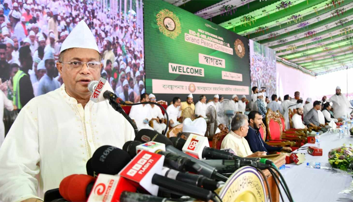 ষড়যন্ত্র করে নির্বাচন বানচাল করা যাবে না: তথ্যমন্ত্রী