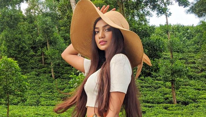অলরেডি তিনটি চিত্রনাট্য হাতে রয়েছে: সুনেরাহ