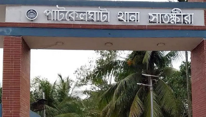 পরীক্ষা শেষে বাড়ি ফেরার পথে তিন বন্ধুর ঝগড়া, প্রাণ গেল বাবার