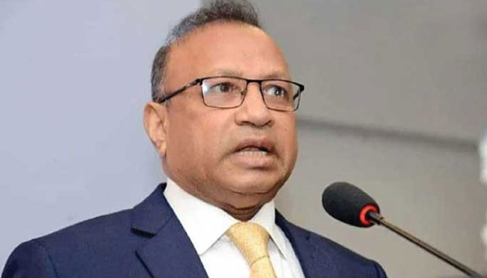 মানুষ মারা যায় এমন কীটনাশক স্প্রে করতে পারব না