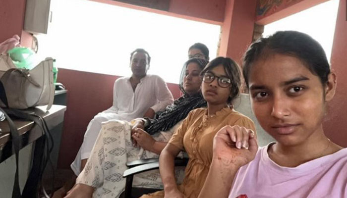 মার্কিন দূতাবাসে আশ্রয়ের অপেক্ষায় আছি: বরখাস্ত ডেপুটি অ্যাটর্নি জেনারেল