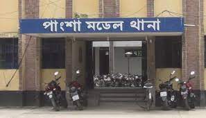 পাংশায় যুবকের রগ কর্তন: দুটি নাম বাদ দিয়ে এজাহার দায়েরের প্রস্তাব পুলিশের পাংশায় যুবকের রগ কর্তন: দুটি নাম বাদ দিয়ে এজাহার দায়েরের প্রস্তাব পুলিশের