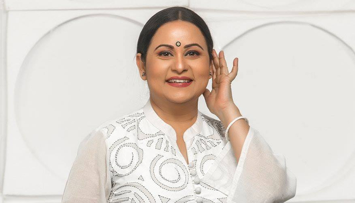 এক ক্রিকেটারের জীবনের গল্পে আফসানা মিমির ওয়েব ফিল্ম এক ক্রিকেটারের জীবনের গল্পে আফসানা মিমির ওয়েব ফিল্ম