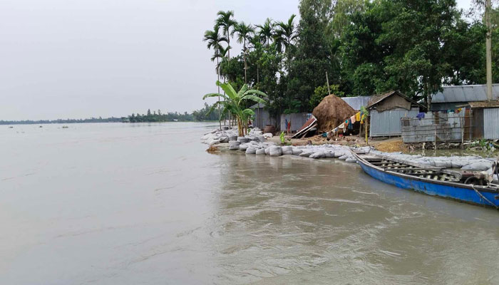কুড়িগ্রামে তিস্তার পানি বিপৎসীমার ৩০ সেন্টিমিটার ওপরে কুড়িগ্রামে তিস্তার পানি বিপৎসীমার ৩০ সেন্টিমিটার ওপরে