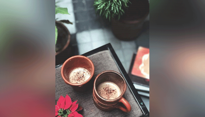 কফির উষ্ণতায় ‘একান্ত সময়’