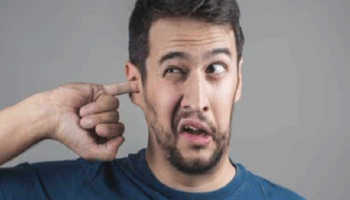 কানে পিঁপড়া ঢুকলে কী করবেন?