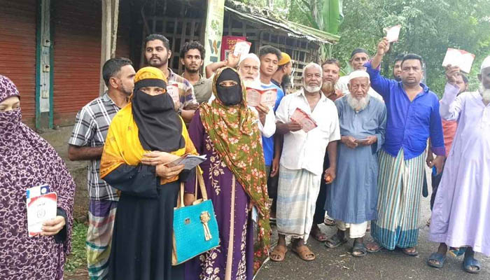 ১০ কোটি টাকা নিয়ে উধাও এনজিও