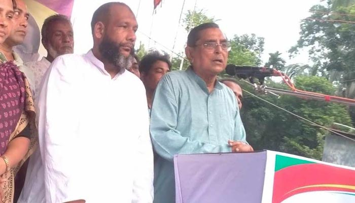 আমেরিকা অসাংবিধানিক সরকার কায়েম করতে চায়: মেনন