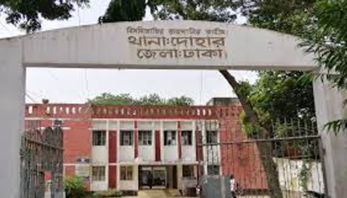 গৃহবধূকে রামদা দিয়ে কুপিয়ে স্বামীর পলায়ন