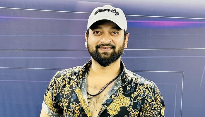 দর্শকের রুচি ও চাহিদার মূল্য দিতে চাই: সাইমন