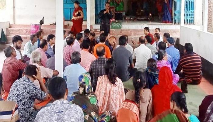 দুর্গাপূজায় ছুটি না বাড়ানোয় সরকারি সহায়তা বর্জন