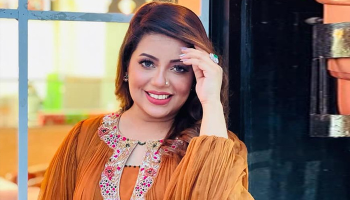 মাধ্যম আমার কাছে কখনও মুখ্য ছিল না: কনা