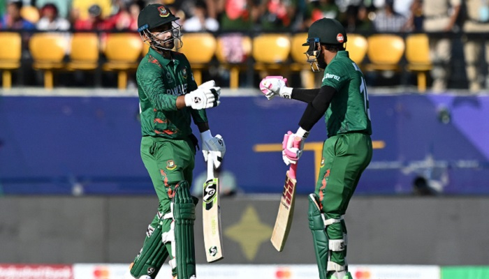 দলের সব ব্যাটাররা ফর্মে আছে: হাথুরুসিংহে