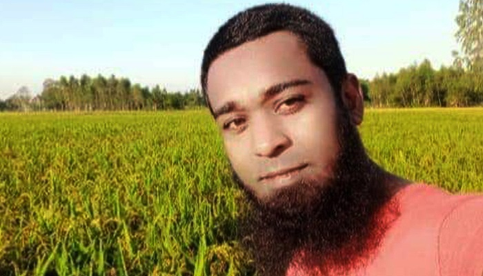 ফেসবুক লাইভে কীটনাশক পানে যুবকের আত্মহত্যা