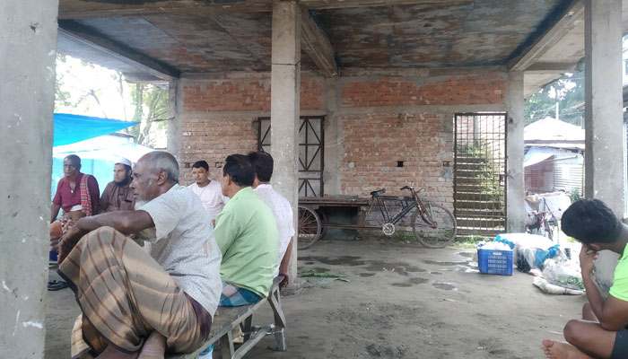 ৭ বছরেও শেষ হয়নি  নির্মাণকাজ
