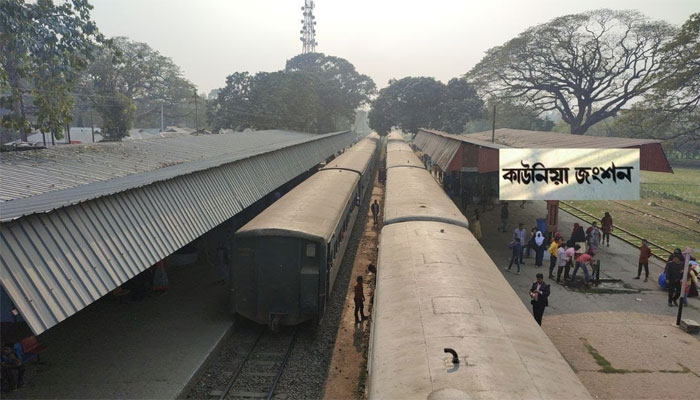 প্ল্যাটফর্মের টার্মিনাল নির্মাণে অনিয়মের অভিযোগ