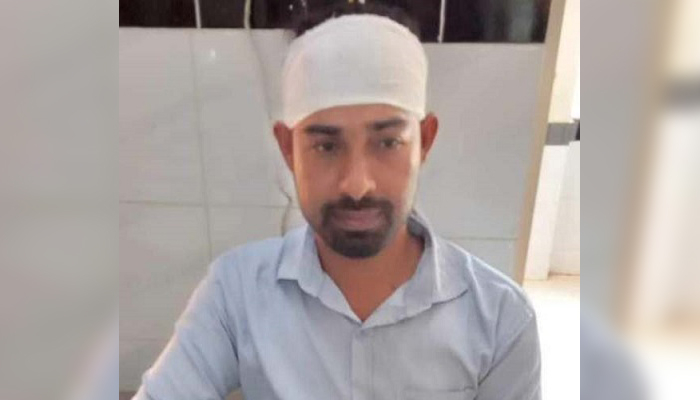 জেলেদের ছোড়া ইটে মাথা ফাটল মৎস্য কর্মকর্তার