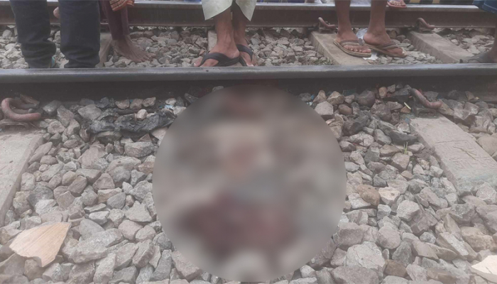 ভৈরবে ট্রেন দুর্ঘটনা: এখনও রেললাইনে মানুষের আঙুল-হাড়