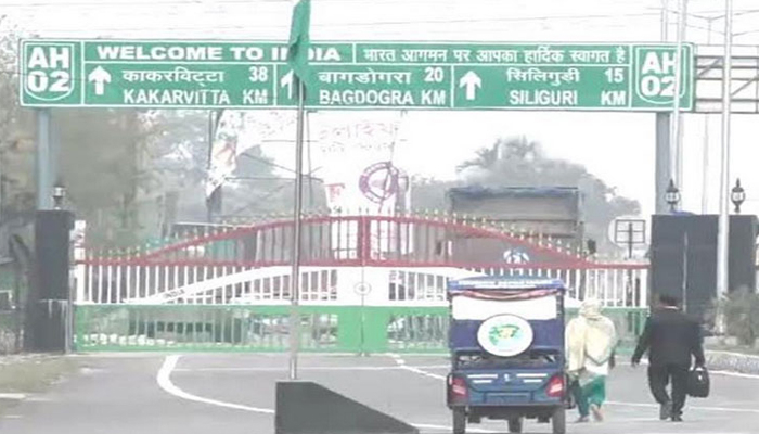 টানা ৮ দিন বন্ধের কবলে বাংলাবান্ধা স্থলবন্দর