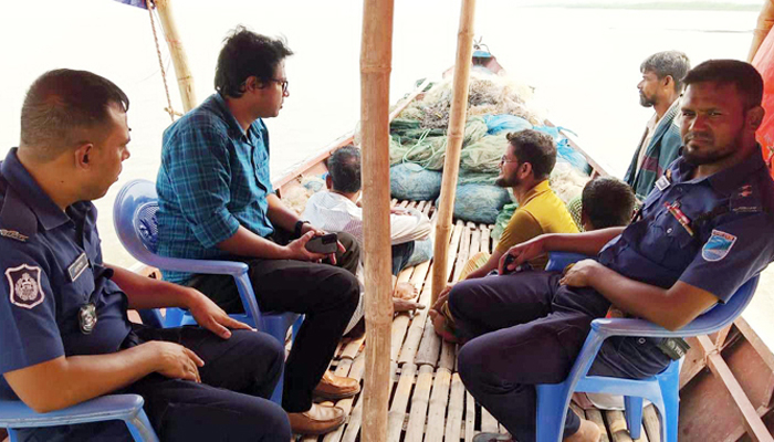 ফরিদপুরে পাঁচ জেলের ৭ দিনের কারাদণ্ড