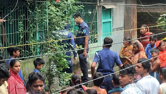 প্রেমিককে ভিডিও কলে রেখে গৃহবধূর আত্মহত্যা