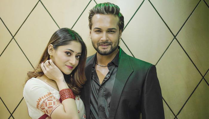 ‘দরদিয়া’ নামে নতুন সিনেমা, জুটি হলেন আদর-পূজা